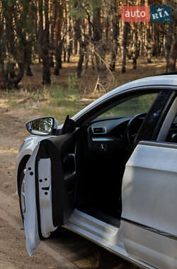 Купе Volkswagen CC / Passat CC 2012 в 