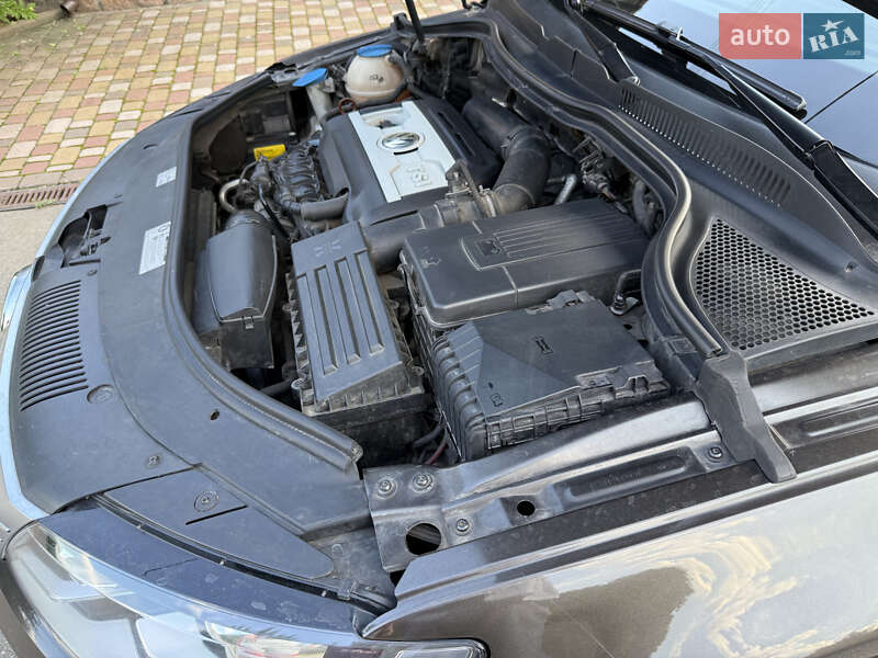 Купе Volkswagen CC / Passat CC 2012 в Киеве