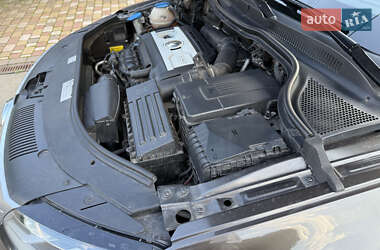 Купе Volkswagen CC / Passat CC 2012 в 