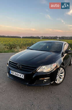 Купе Volkswagen CC / Passat CC 2009 в Тростянце