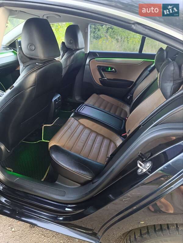Купе Volkswagen CC / Passat CC 2010 в Бердичеве