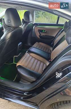 Купе Volkswagen CC / Passat CC 2010 в 