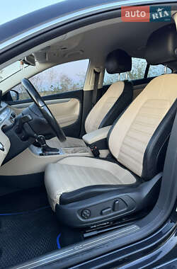 Купе Volkswagen CC / Passat CC 2014 в 