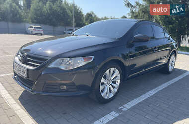Купе Volkswagen CC / Passat CC 2010 в 