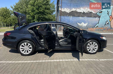 Купе Volkswagen CC / Passat CC 2010 в 
