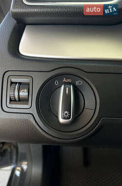 Купе Volkswagen CC / Passat CC 2011 в 