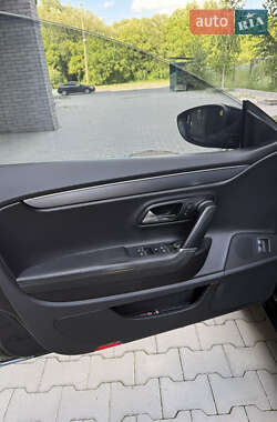 Купе Volkswagen CC / Passat CC 2012 в 