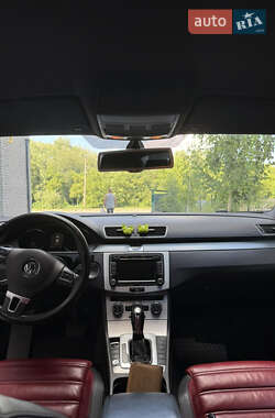 Купе Volkswagen CC / Passat CC 2012 в 