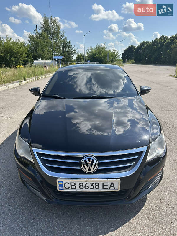 Купе Volkswagen CC / Passat CC 2012 в Городне