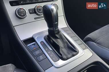 Купе Volkswagen CC / Passat CC 2013 в 