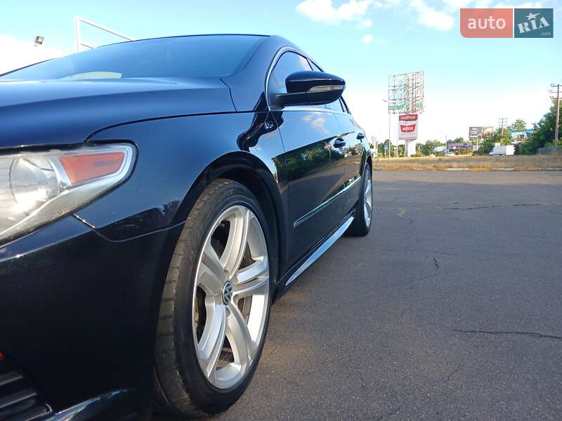 Купе Volkswagen CC / Passat CC 2011 в Одессе