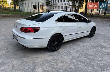 Купе Volkswagen CC / Passat CC 2013 в 