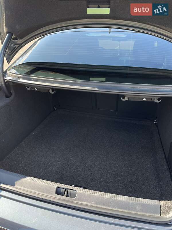 Купе Volkswagen CC / Passat CC 2012 в Сумах