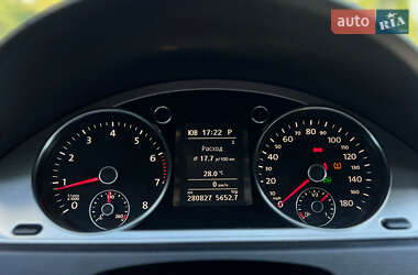 Купе Volkswagen CC / Passat CC 2011 в 