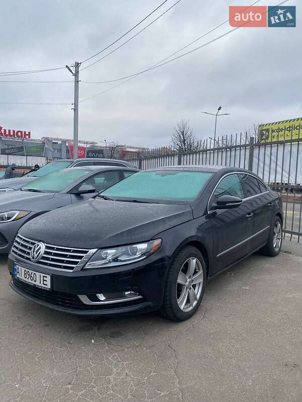 Купе Volkswagen CC / Passat CC 2012 в Киеве