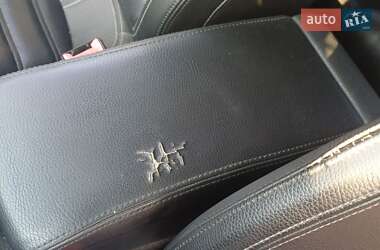 Купе Volkswagen CC / Passat CC 2011 в 