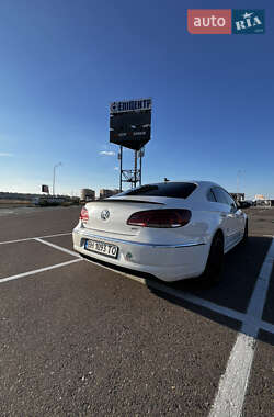 Купе Volkswagen CC / Passat CC 2012 в 