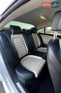 Купе Volkswagen CC / Passat CC 2012 в 