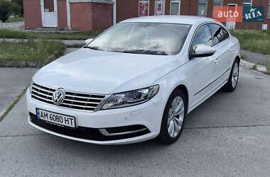 Купе Volkswagen CC / Passat CC 2012 в Звягелі