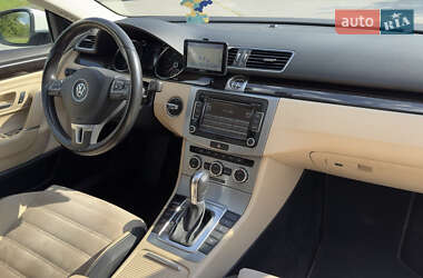 Купе Volkswagen CC / Passat CC 2012 в 