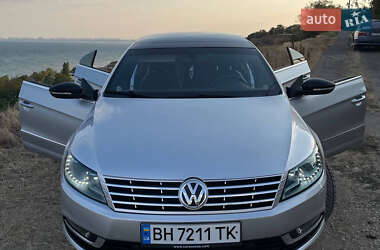 Купе Volkswagen CC / Passat CC 2012 в 