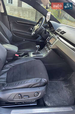 Купе Volkswagen CC / Passat CC 2012 в 