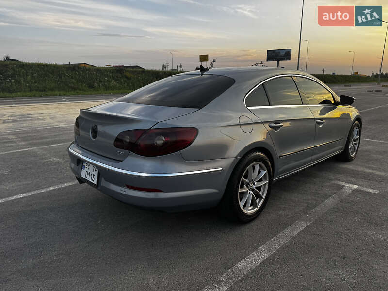 Купе Volkswagen CC / Passat CC 2010 в 
