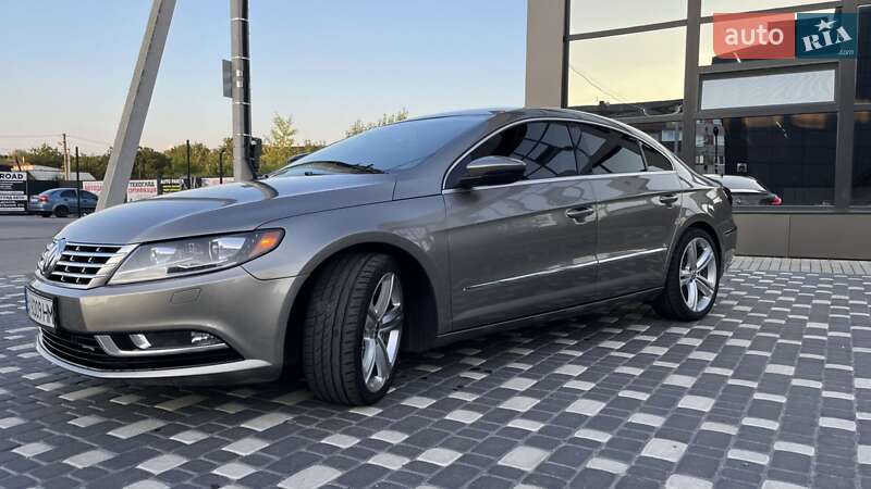 Купе Volkswagen CC / Passat CC 2012 в Шепетівці