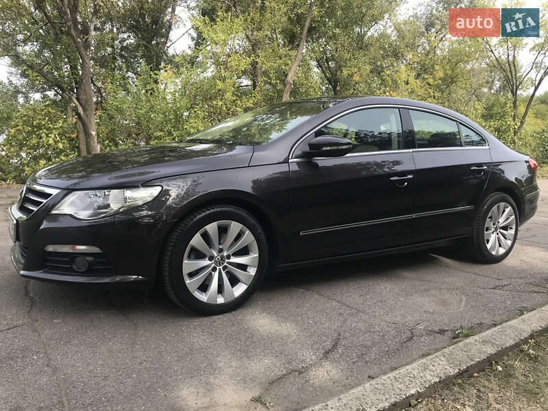 Купе Volkswagen CC / Passat CC 2008 в Днепре