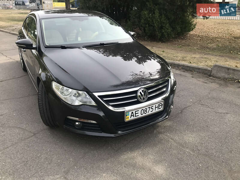 Купе Volkswagen CC / Passat CC 2008 в Днепре