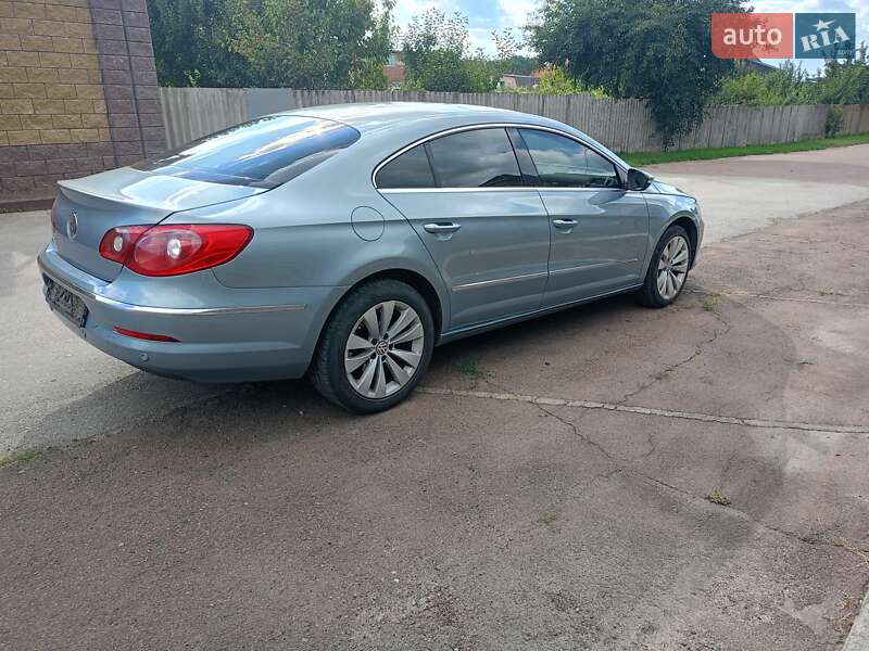 Купе Volkswagen CC / Passat CC 2011 в Конотопе