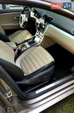 Купе Volkswagen CC / Passat CC 2014 в 