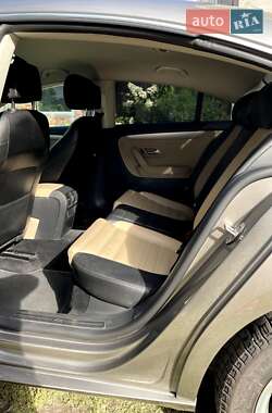 Купе Volkswagen CC / Passat CC 2014 в 