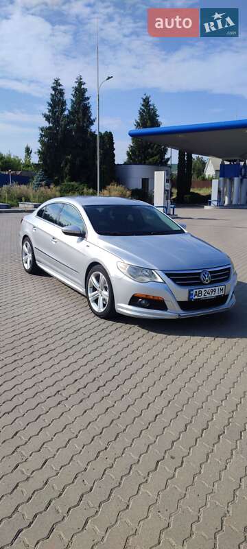 Купе Volkswagen CC / Passat CC 2010 в Виннице