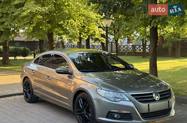 Купе Volkswagen CC / Passat CC 2010 в  фото 8 Купе Volkswagen CC / Passat CC 2010 в