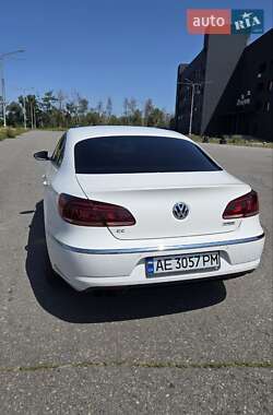 Купе Volkswagen CC / Passat CC 2014 в 