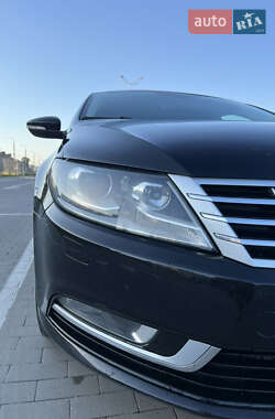 Купе Volkswagen CC / Passat CC 2014 в 