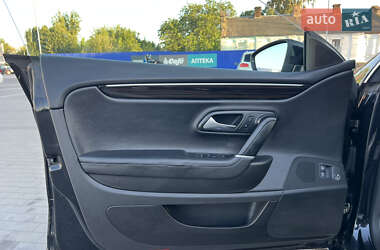 Купе Volkswagen CC / Passat CC 2014 в 