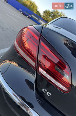 Купе Volkswagen CC / Passat CC 2014 в 