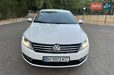 Купе Volkswagen CC / Passat CC 2012 в 