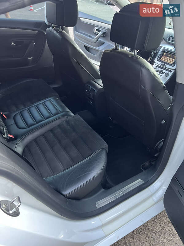 Купе Volkswagen CC / Passat CC 2012 в Одессе