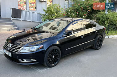 Купе Volkswagen CC / Passat CC 2015 в 