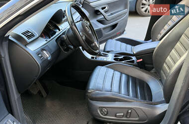 Купе Volkswagen CC / Passat CC 2015 в 