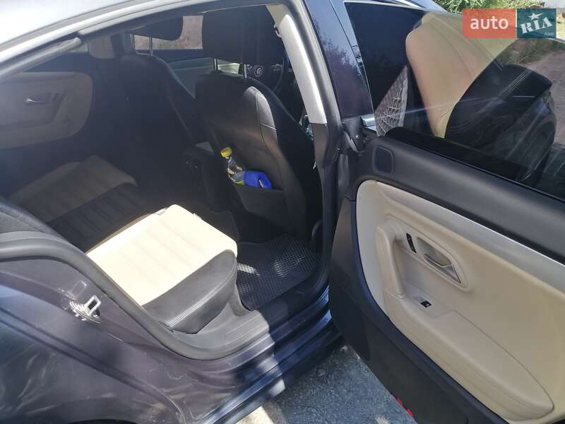 Купе Volkswagen CC / Passat CC 2013 в Днепре