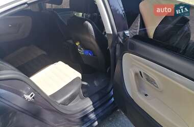 Купе Volkswagen CC / Passat CC 2013 в 