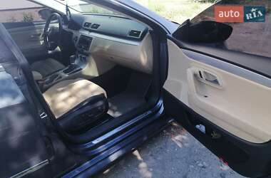 Купе Volkswagen CC / Passat CC 2013 в 