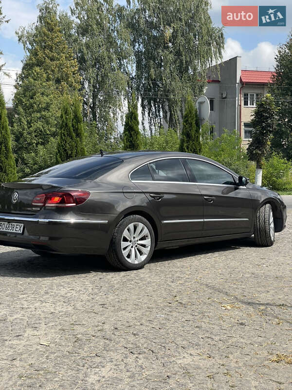 Купе Volkswagen CC / Passat CC 2012 в Тернополе
