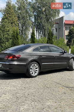 Купе Volkswagen CC / Passat CC 2012 в 