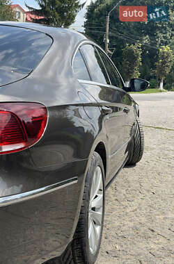 Купе Volkswagen CC / Passat CC 2012 в 