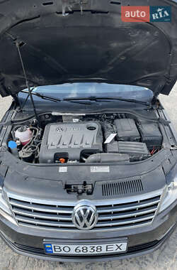Купе Volkswagen CC / Passat CC 2012 в 